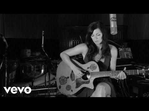 Tristan Prettyman - Come Clean (1 Mic 1 Take)