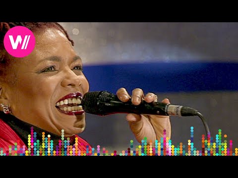 Dee Dee Bridgewater: Love for sale