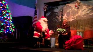 Here comes Santa Claus!