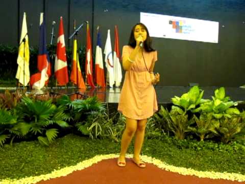 Feist - La Meme Histoire par Asta Pramuditya