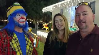 Payaso Pikorete Celebrando la Fiesta de Navidad de Central Florida Wiring Inc en Clermont Fl Testimo