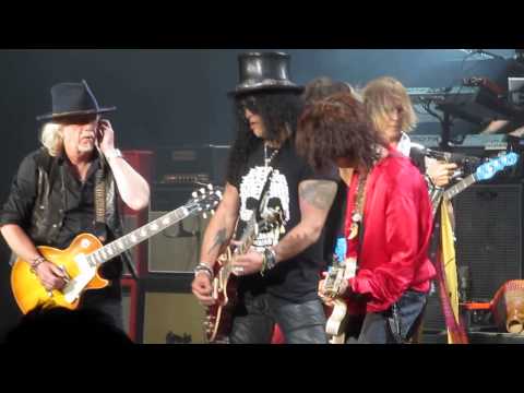 Aerosmith with Slash - Joe Perry's Birthday and Mama Kin (Live)