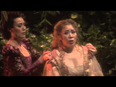 Liping Zhang - Desdemona - Garden Scene