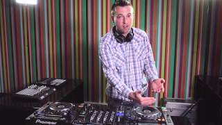 Tip 3: The cue scratch - DJ Expo 2013