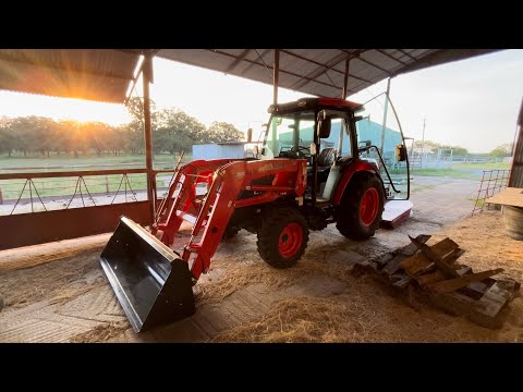 Kioti NS4710C HST - Walkaround