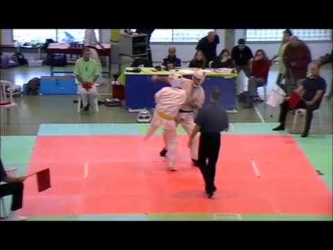 Kyokushin Israel Senior Tournament 2012 - 3rd 4th place - Senpai Yoav Bilu vs Doron Gaver