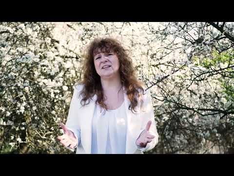 Ela Julcut -  Mi-ai dat suflarea Ta [ OFFICIAL VIDEO]