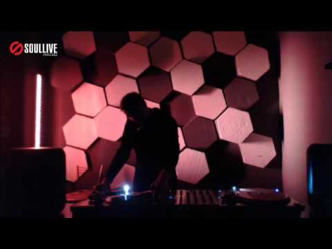 Ground Floor Radioshow Level 40 - Anjei Blecher (05.07.2016)