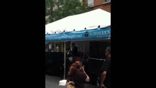 Dude sounds just like frank