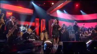 Sharon Jones &amp; The Dap-Kings - Keep on Looking