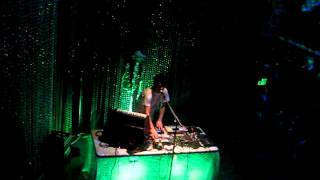 Avey Tare- Untitled (live 2011.12.01 at Johnny Brendas)