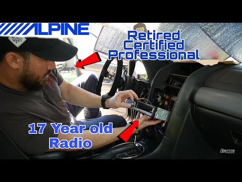🏎 17 Year old Alpine Radio install in my Lexus IS300 / Factory Amplifier Bypass / gs300
