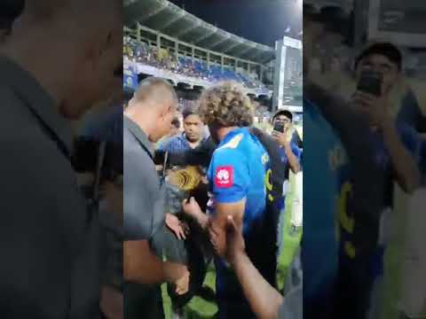 Lasith Malinga's farewell. A Legend says farewell! #ThankYouMalinga