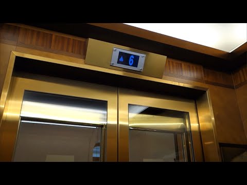 Throwback to 2016! 2005 KONE MiniSpace Traction Elevators @ Stockmann Dep. Store, Helsinki, Finland