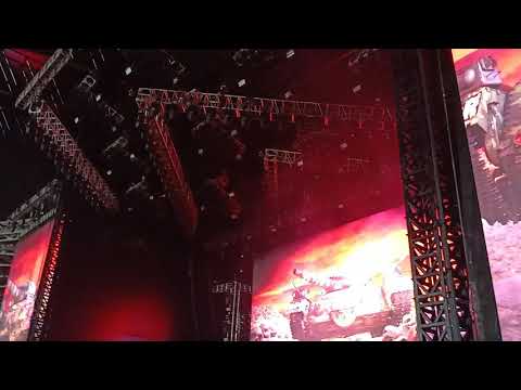 Opening konser GNR Stadion GBK Senayan Jakarta 8 November 2018(6)