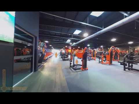 Basic-Fit 24/7 Miniature vidéo YouTube 9