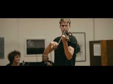 Skupina Astronawt - Ta ćma feat. SLA, Milena & Lil Handrij