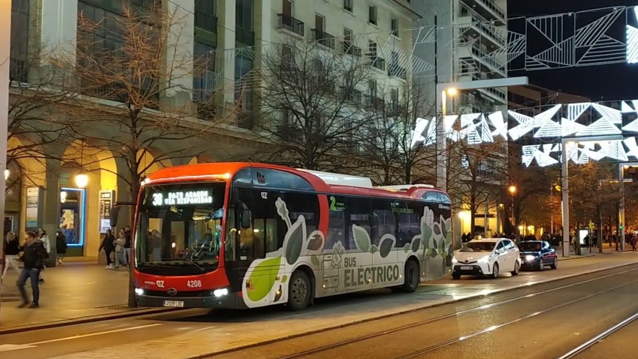 Circulación autobús eléctrico 4208 Avanza Zaragoza BYD línea 38 - Zaragoza (Diciembre 2022)