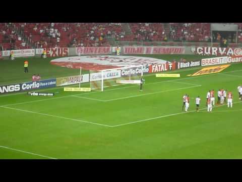 Internacional 2 x 0 Oeste