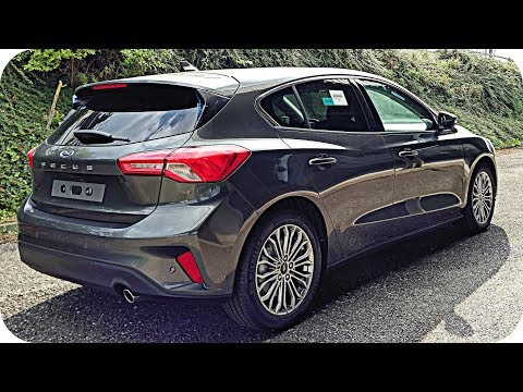 2018 New Ford Focus Titanium first look ergo Seats