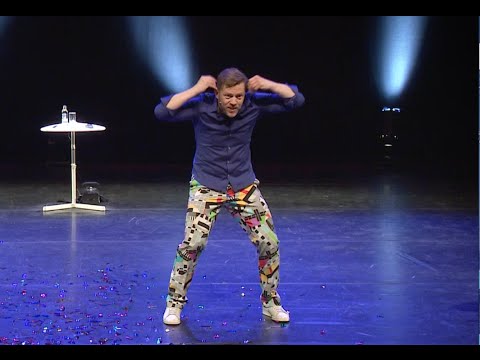 Cabaretier Max van den Burg - AMOK  (complete show)