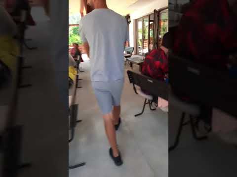 eBihoreanul.ro: Șefuț din Primăria Sânmartin, prins cu mașina de serviciu la relaxare cu berici