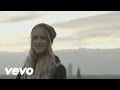Jill Shaw Paint The Town Red Official Video
