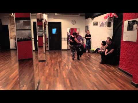 Disfrutando del canyengue! Seminario con Jorge Firpo. Protango. 2013