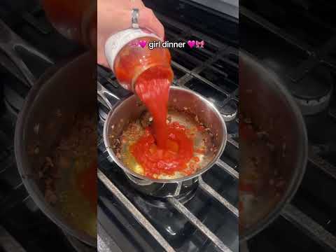 A quick and easy girl dinner🎀🩷