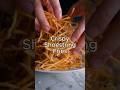Knusprige Pommes Frites Shorts