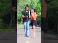 Esi Kon Si Chiz Hai Jo