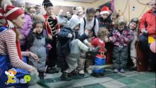 Кукольный спектакль для детей (марионетки).