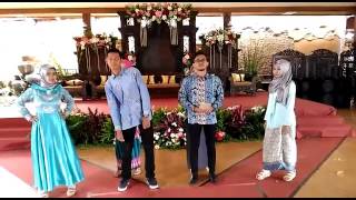 Download lagu Randomize mp3