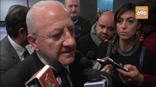 de-luca-sfiducia-ai-commissari-non-sono-ministri