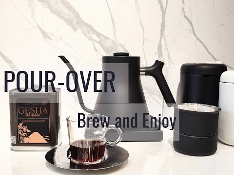 Khởi Đầu Ngày Mới Tràn Đầy Năng Lượng Với Pour-Over