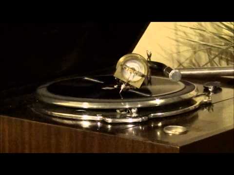 Ada Falcon; LA MUCHACHADA DEL CENTRO