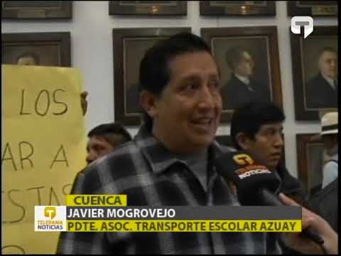 Más de 100 mil dólares adeuda el gobierno a transportistas escolares