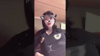 見えちゃった女の子