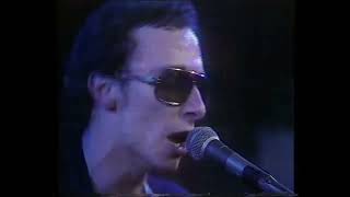 Graham Parker &amp; The Rumour - Soul Shoes (Live 1977)