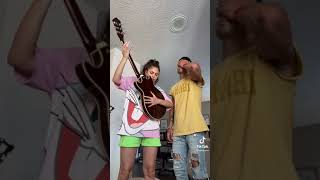 Download lagu New will & royalty Family TikTok video in 2021 mp3