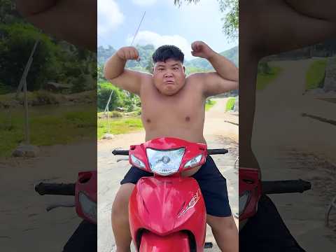 Funny Motorcycle Dance 😂