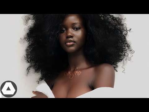 10 Most Beautiful Dark-Skin Models Who Defy World Beauty Standards