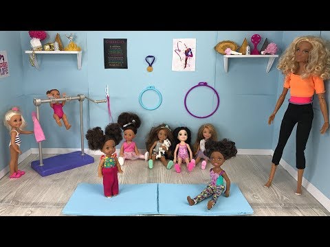Barbie Sisters Christmas - First Gymnastics Class! | Naiah and Elli Doll Show #13 Video