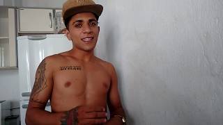 DEUS NÃO TEM REDES SOCIAIS TA KKKKK