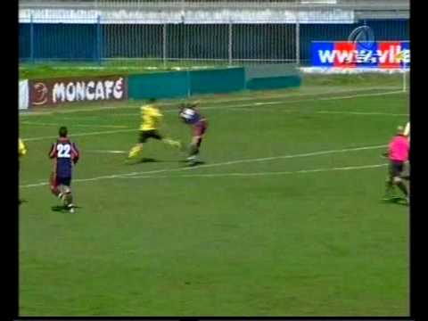 Superliga Shqiptare 2009 2010 Java e 26-te Vllaznia - Besa 2-0.wmv