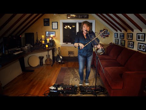 Bad Guy (Billie Eilish) - live looping | Eileen Ivers