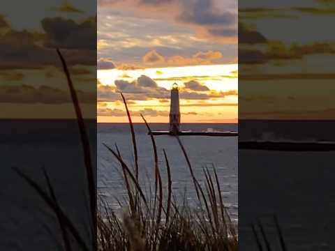 When the gales of November come early #shorts #lighthouse