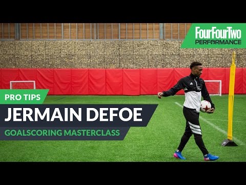 Jermain Defoe | How to score more goals | Pro tips