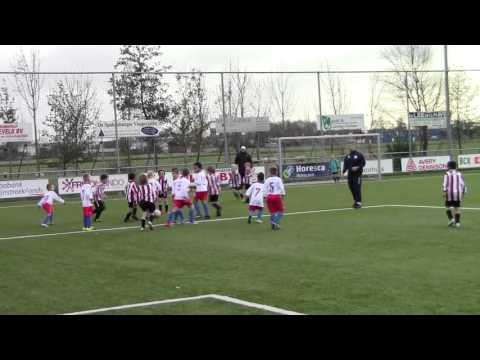 00149 Alphense Boys F11 - Thuis