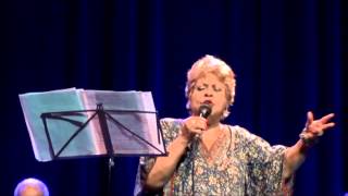 Leny Andrade em"Canciones Del Rey"